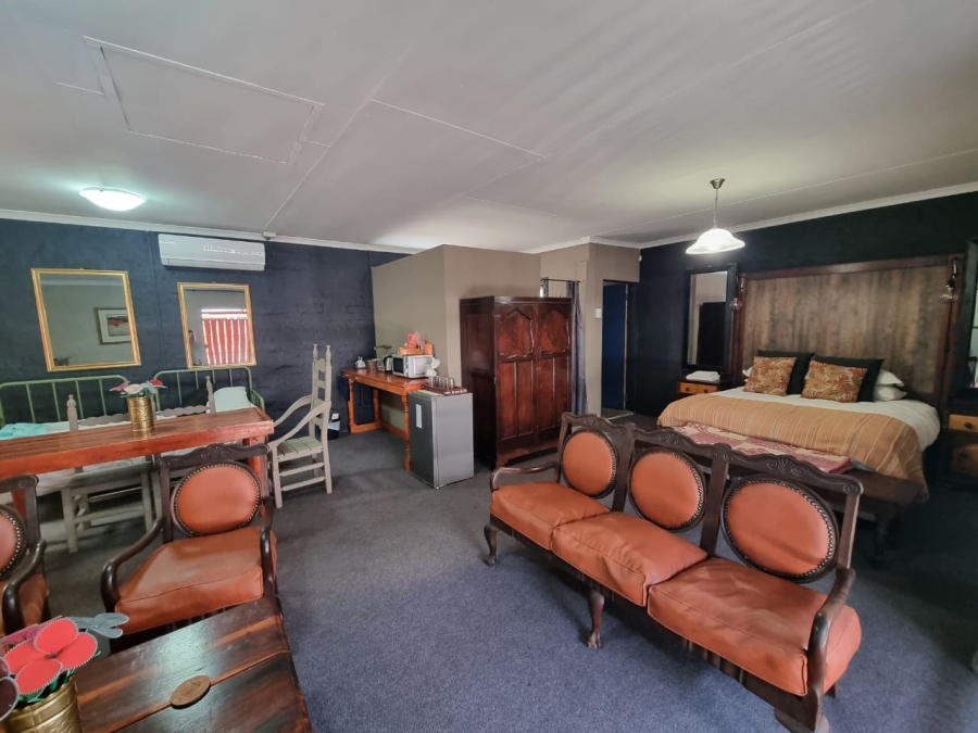8 Bedroom Property for Sale in Parys Free State